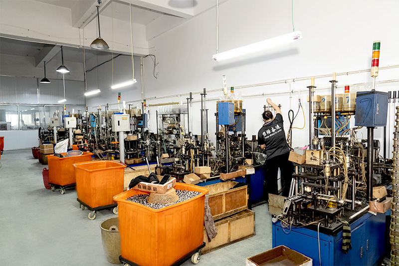 Kagamitan sa halaman